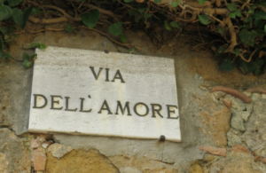Pienza street